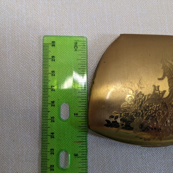 VINTAGE ELGIN AMERICAN GOLD TONE FACE POWDER COMPACT, CORNUCOPIA DESIGN Metal - Picture 6 of 6